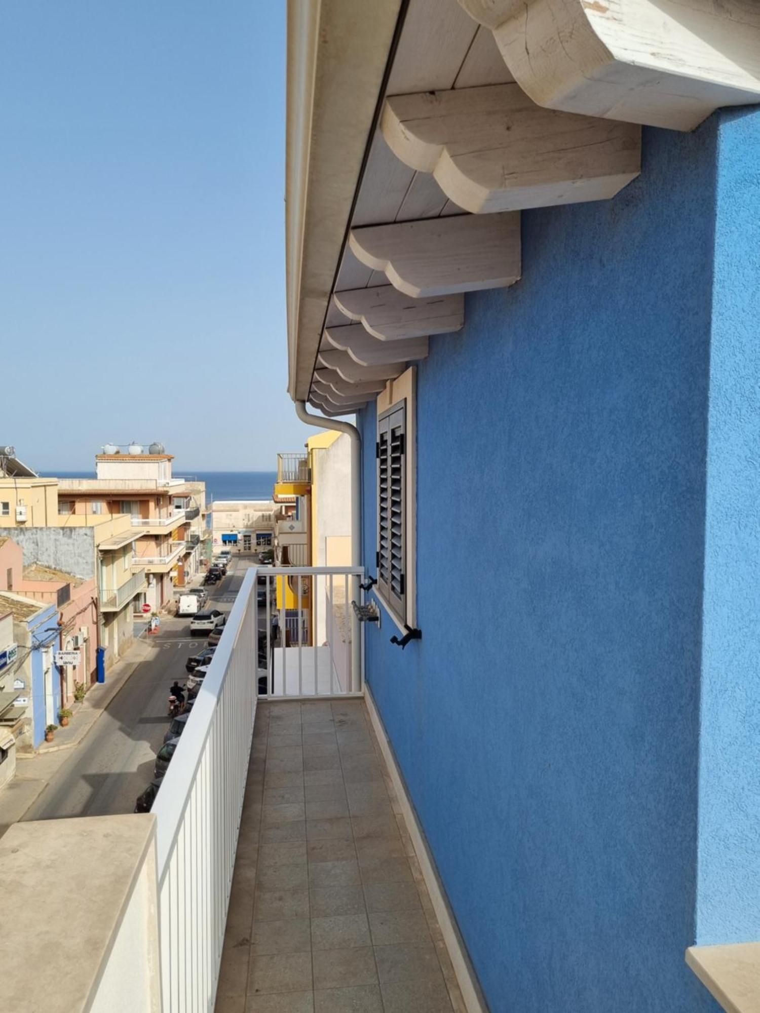 Maria Blue House